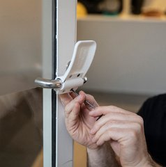 materialise door photo 15  Hands-free 3D-printed door opener of Materialise